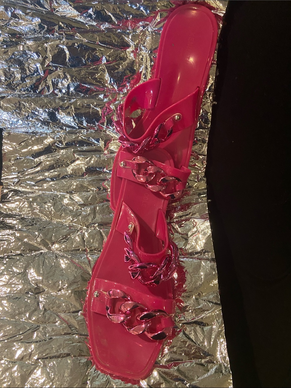 Kenneth Cole Hot Pink Chain-Link Slide Sandals